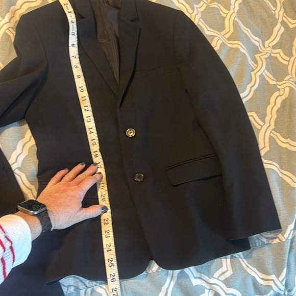 Boys Calvin Klein black 2 piece suit. 14 regular. 2 piece suit. Great basic suit - Picture 13 of 17